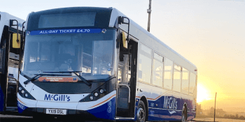 McGills-bus