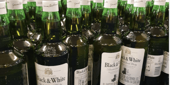 low-carbon-glass bottles