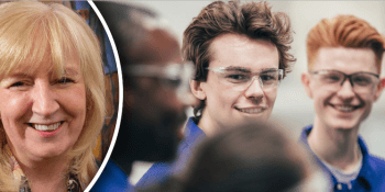 Fiona-Harper-and-trainees