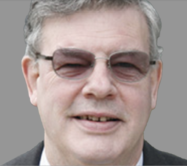 Ian Ritchie upright