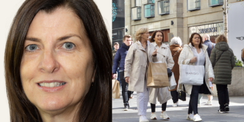 Karen Scott and shoppers