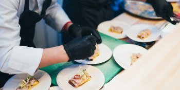 preparing plates in a restaurant